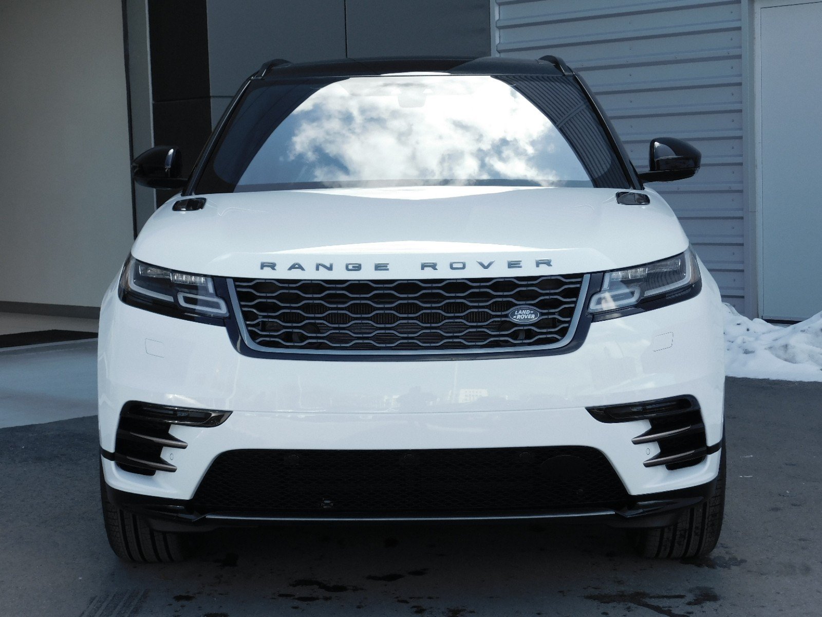 New 2019 Land Rover Range Rover Velar R Dynamic Se 4 Door In Salt